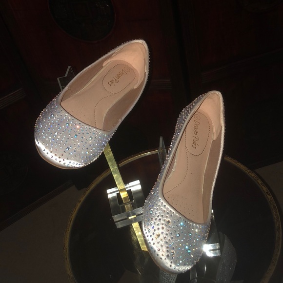 Sparkling Flats - Picture 3 of 6